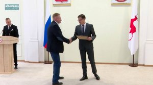 Глава города поздравил работников дорожного хозяйства с профессиональным праздником
