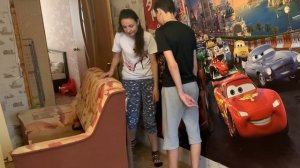 БЮДЖЕТНЫЙ РЕМОНТ СВОИМИ РУКАМИ В УБИТОЙ КВАРТИРЕ/ОСВОБОЖДАЕМ КОМНАТУ ОТ МЕБЕЛИ ДЛЯ РЕМОНТА