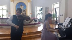 А. Спендиаров. Колыбельная. Исп. Евгений Актисов, партия ф-но Маргарита Актисова.mp4