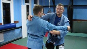 2016 год. Работа в верхнем захвате для усиления выведения из равновесия.