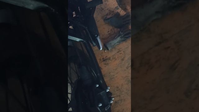 что за отстрелы такие? #юмор #авторемонт #урал #мотоцикл #свечизажигания смотреть онлайн