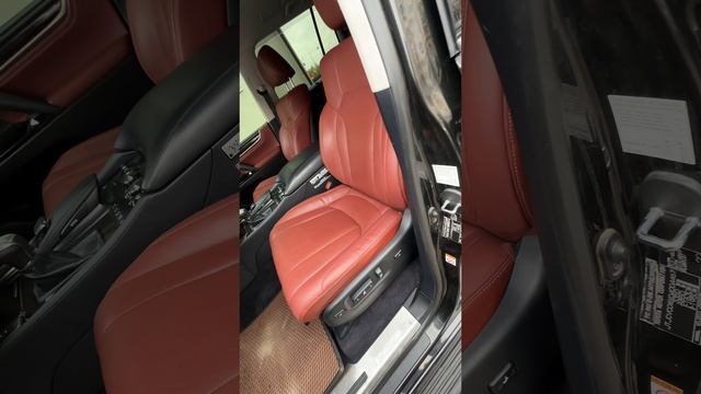 Lexus LX 570 - полировка кузова и керамика, химчистка салона, перетяжка руля, ремонт и реставрация с