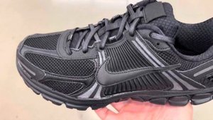 Nike Vomero 5 Triple Black Shoes