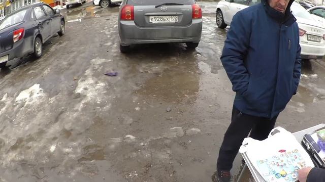 Барахолка Уфа. Ленин на барахолке.