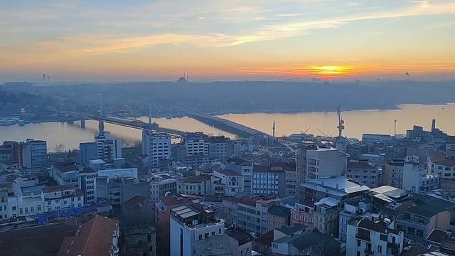 Прогулка по весеннему Стамбулу, часть 5-я: Галатская башня  |  Istanbul, part 5