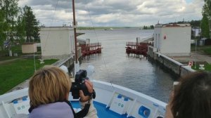 Круиз на теплоходе "Леонид Соболев", день 2-ой: по реке Свирь в дер. Верхние Мандроги