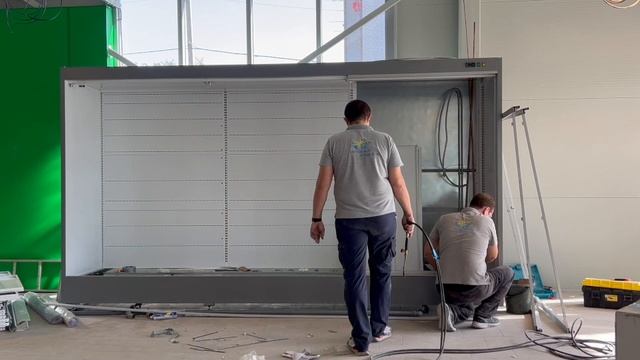 Монтаж холодильной горки на выносном холоде МХМ