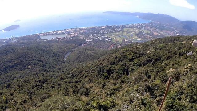 Стеклянный мост в Китае смотреть онлайн