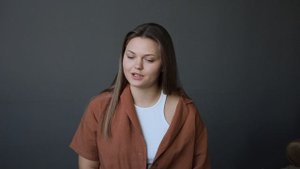 Алёна Ревнёва | ВИЗИТКА