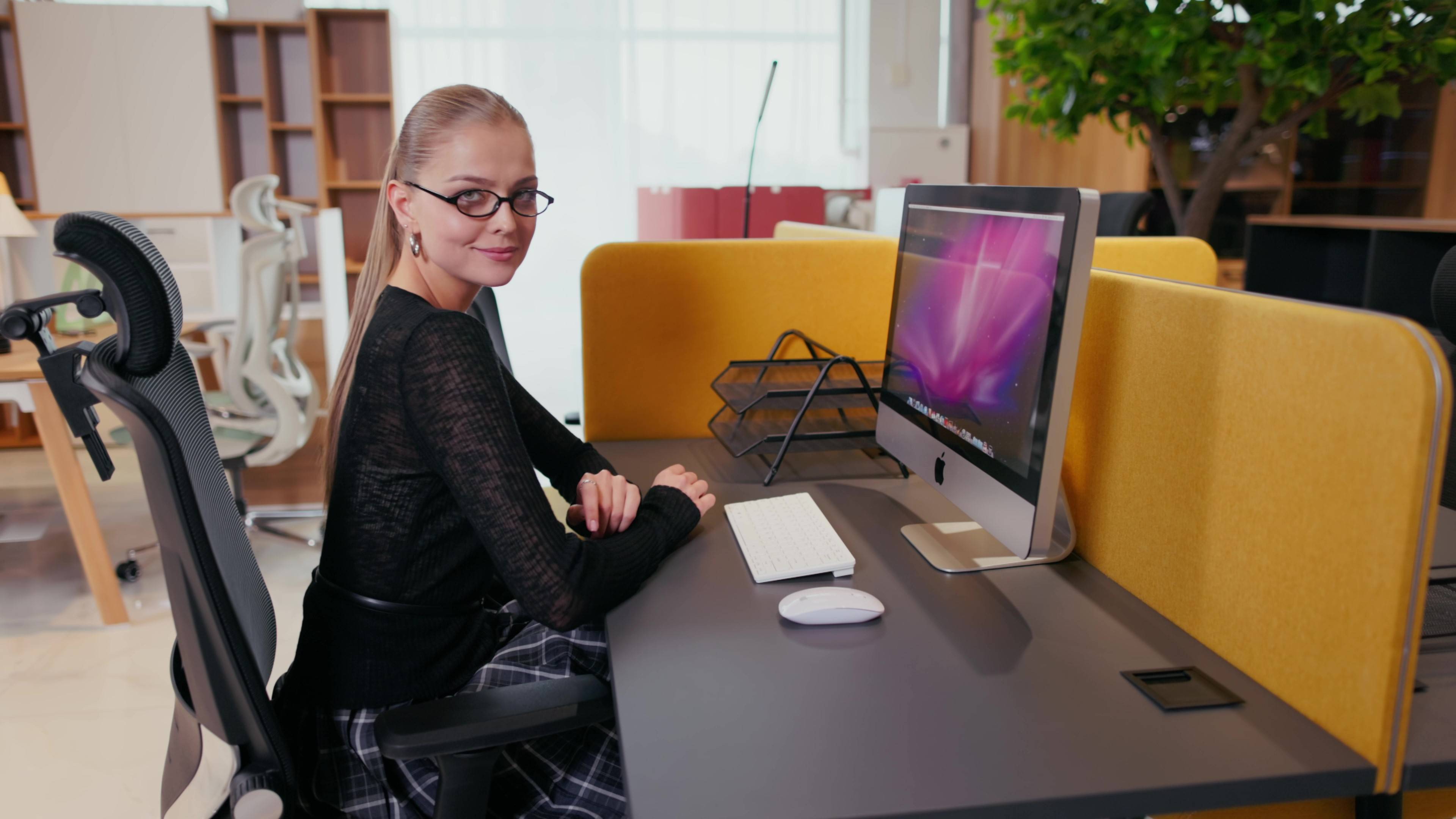 Мебель персонала Drive смотреть онлайн