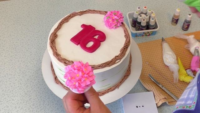 Тортик с розовыми гортензиями(крем БЗК). /Cake with pink hydrangeas(protein custard).