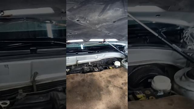 омыватели стекла #своимируками #авторемонт обратный клапан #mitsubishi #ништяки #обратныйклапан смотреть онлайн