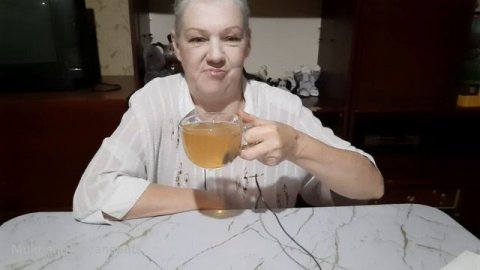 мукбанг спагетти и глазунья