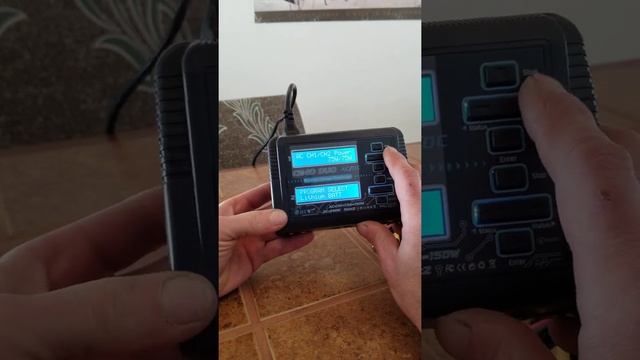 HTRC C240 Duo Battery Charger смотреть онлайн