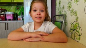 Картонные предметы против настоящих