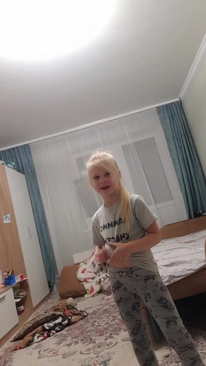 танцую