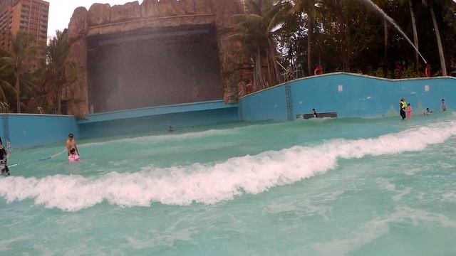 Amazone Jungle water park смотреть онлайн