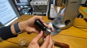 Темперы и распределители для кофе