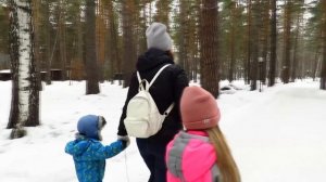 Лера и серии игры пол это лава