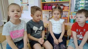 К нам прилетели жаворонки.