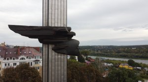 Памятник Гагарину на въезде в Калугу....