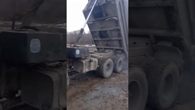 КАМАЗ #shorts #funnyshorts #камаз #truck #trending #top #funny #дальнобой #tiktok #приколы #bigbrotv