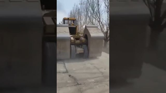 СПЕЦТЕХНИКА #shorts #техника #trending #funnyshorts #funny #reels #truck #tiktok #tractor #bigbrotv