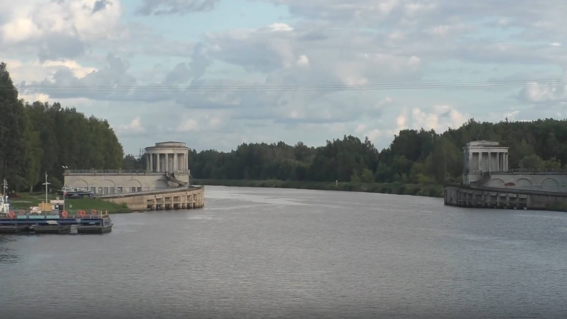 14. Из Волги направляемся в канал им. Москвы смотреть онлайн