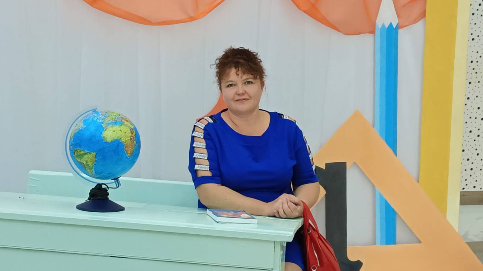 Претендент на участие в муниципальном этапе Всероссийского конкурса «Учитель года". смотреть онлайн