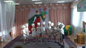 Танец "Варись, варись, кашка". Дети старшей группы.