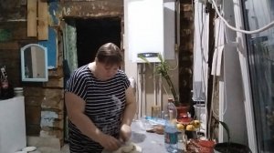 ПРОСТАЯ ЖИЗНЬ// ВОТ И ПРИШЛА СНЕЖНАЯ ПОРА// КВАСИМ КАПУСТУ