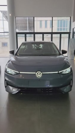 2025 VW ID.7 – Революционный электрический автомобиль класса люкс.