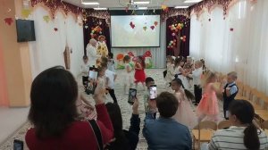 Осенний праздник (Любознайки 5-6 лет)