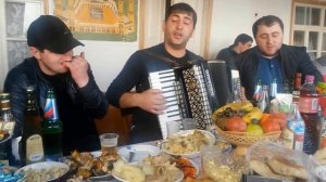 застолье.mp4