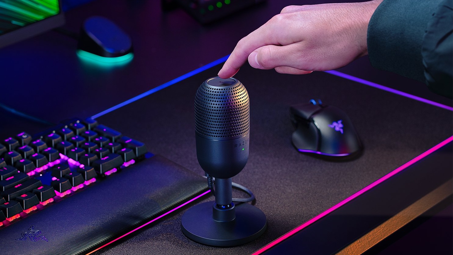 Распаковка и тест микрофона Razer Seiren V3 Mini