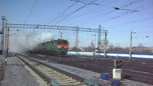 Тепловоз 2ТЭ10М-3336. Отправление в Бийск с белыми "медведями". Звук 10Д100.