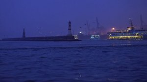 1954725-uhd_3840_2160_25fps