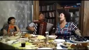 НА ЗНАКОМОЙ СКАМЬЕ