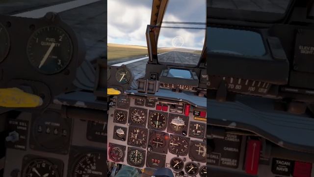 Посадка F-100D Super Sabre, War Thunder, VR.