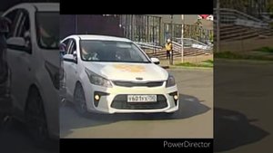 Разворот на дороге, где организовано одностороннее движение
