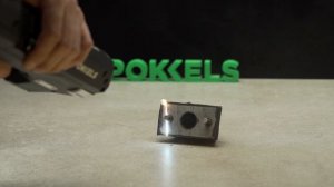 Лазерная очистка металлической детали