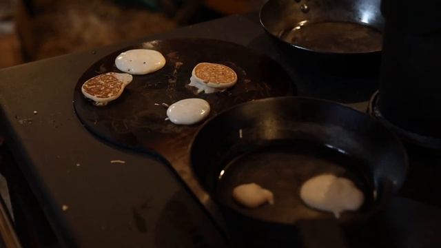 Kombucha blinis with apple compote baked in the ESSE Lightheart stove at River Cottage HQ in Devon смотреть онлайн