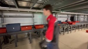 Sorting lines consisting of roller conveyors