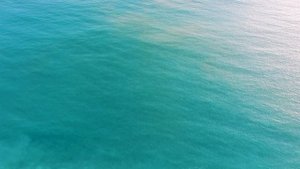 4193130-uhd_2562_1440_24fps