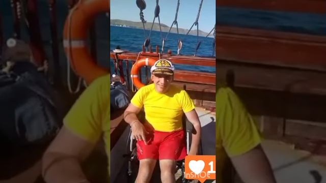 Фрагмент экскурсии на Алых⛵парусах а Феодосии🌊