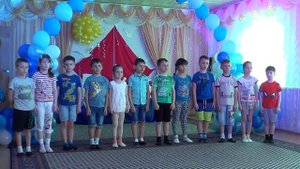 Песня "Мы теперь ученики". Подготовительная к школе группа ДОУ п. Лонгъюган.