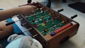 Я выиграл 9:0 в настольный футбол