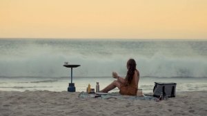 6743356-uhd_3840_2160_25fps