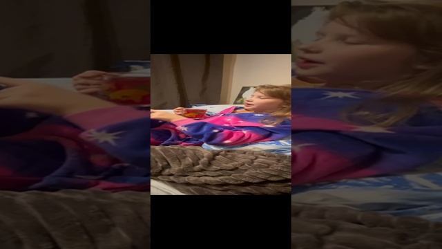 Как я слушаю песни смотреть онлайн