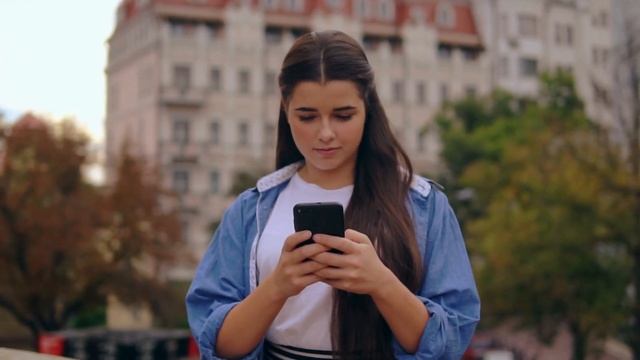 Green Day - Boulevard of Broken Dreams | 2024 Remastered Version смотреть онлайн